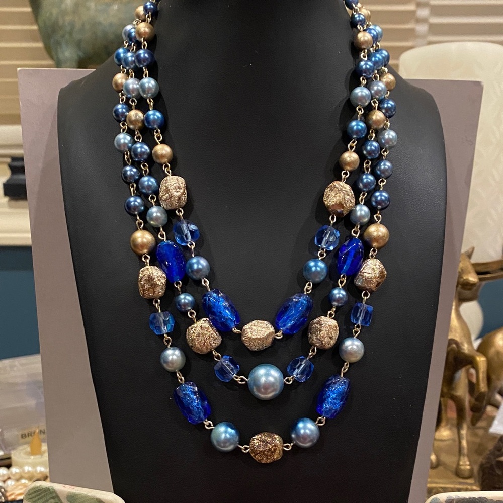 Japan Elegant Blue and Gold Tone Beaded Necklace. Some Art Glass Beads